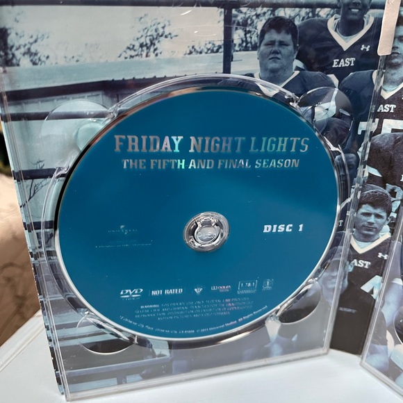 Friday Night Lights Final Season DVD set! - Picture 5 of 10